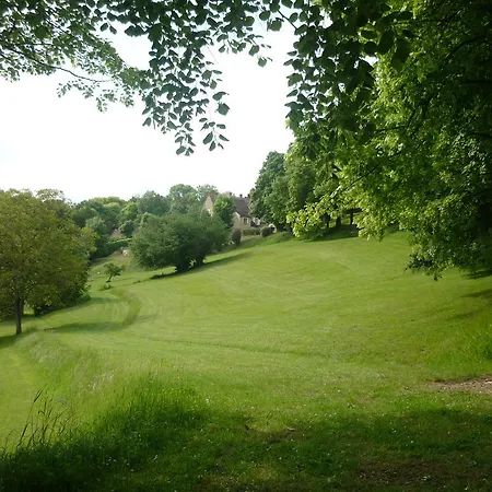 Gasthof Les Hautes Sources - Esprit De France Ménilles